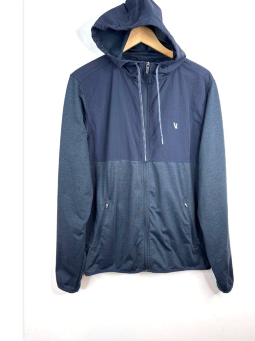 Vuori Sunday Element Jacket V215 Men Large Navy Blue Full Zip Hood Athletic Tech
